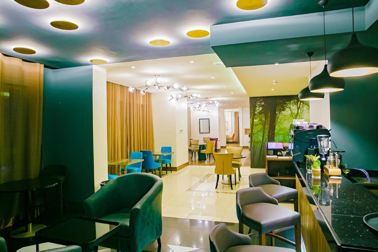 Royal Residences By Design Union Aliayabiagba ภายนอก รูปภาพ