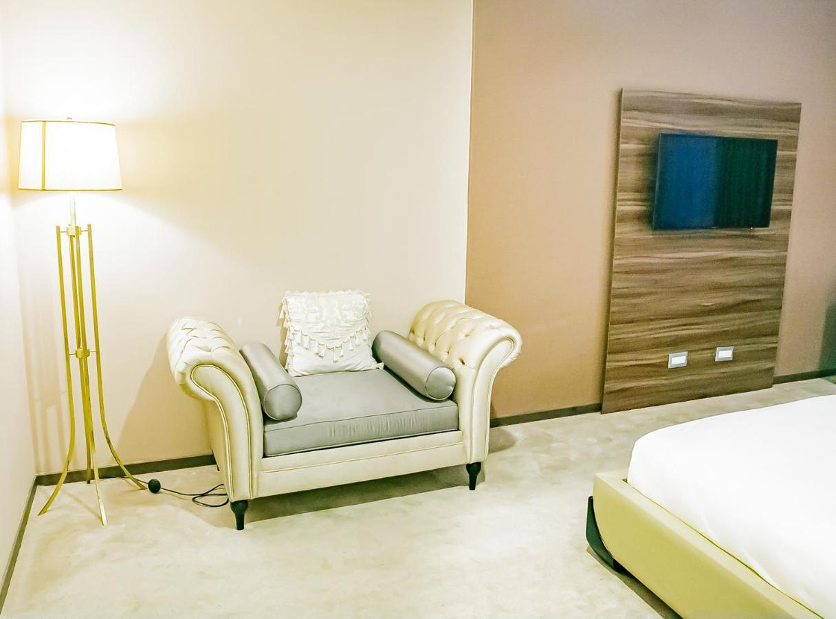 Royal Residences By Design Union Aliayabiagba ภายนอก รูปภาพ