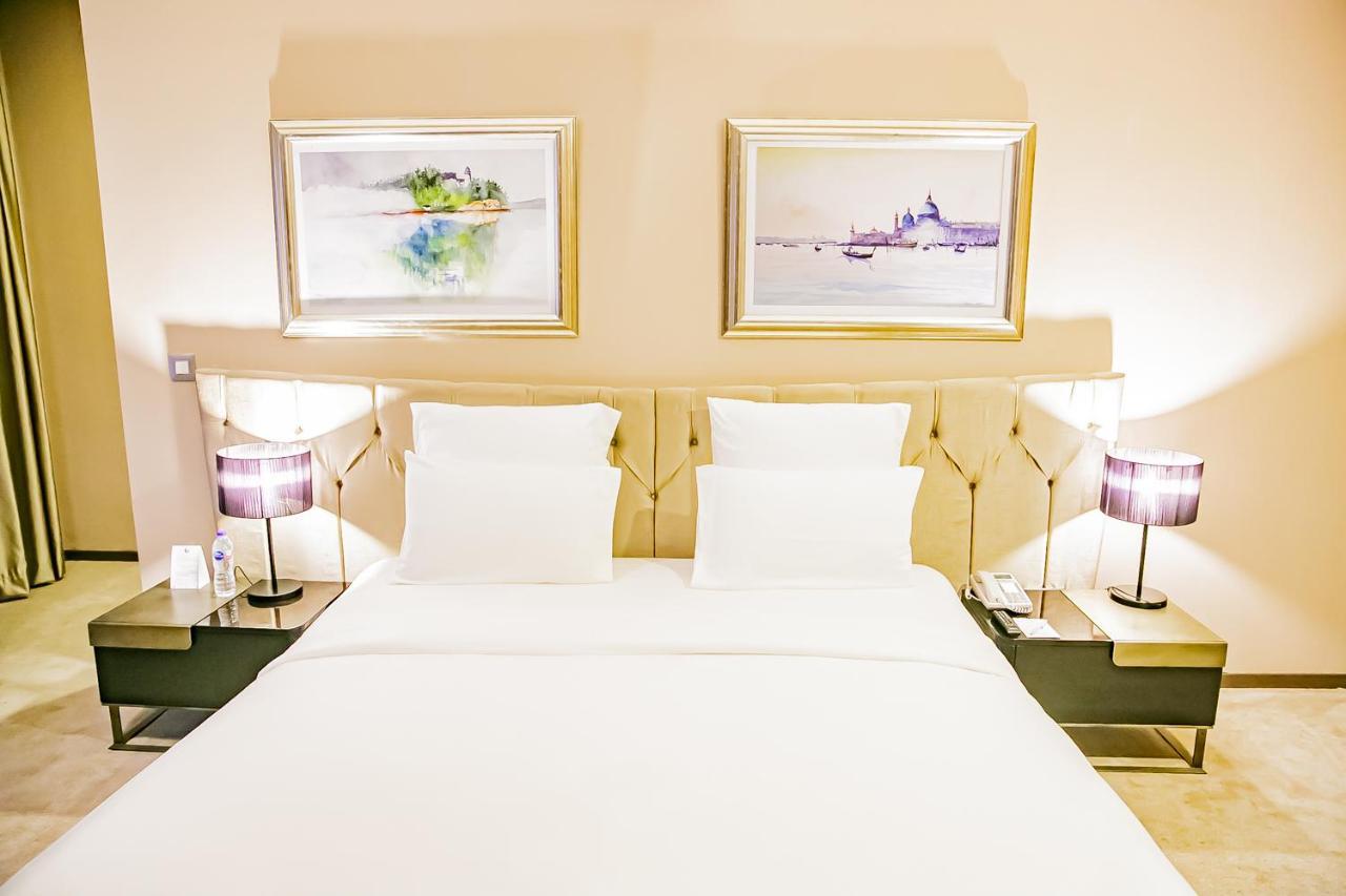 Royal Residences By Design Union Aliayabiagba ภายนอก รูปภาพ