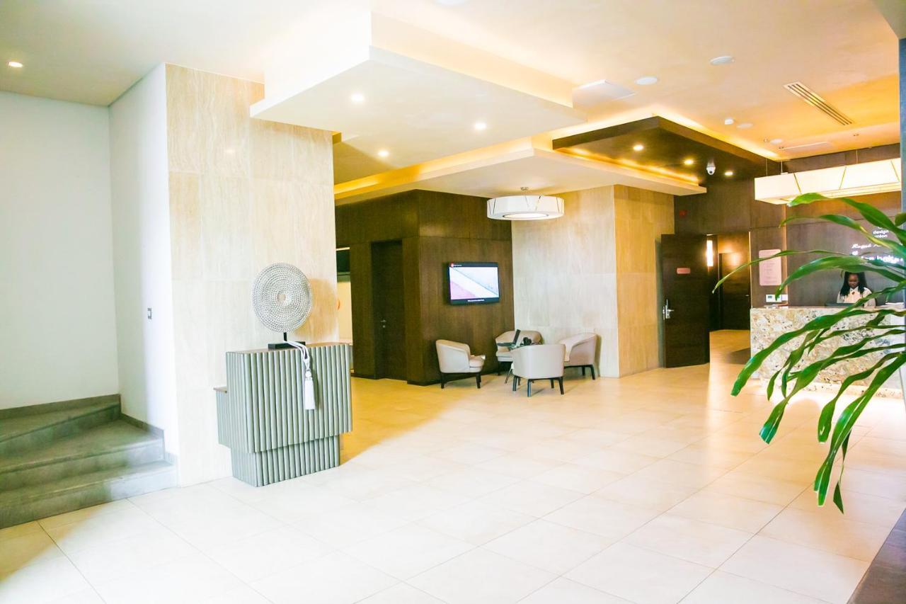 Royal Residences By Design Union Aliayabiagba ภายนอก รูปภาพ